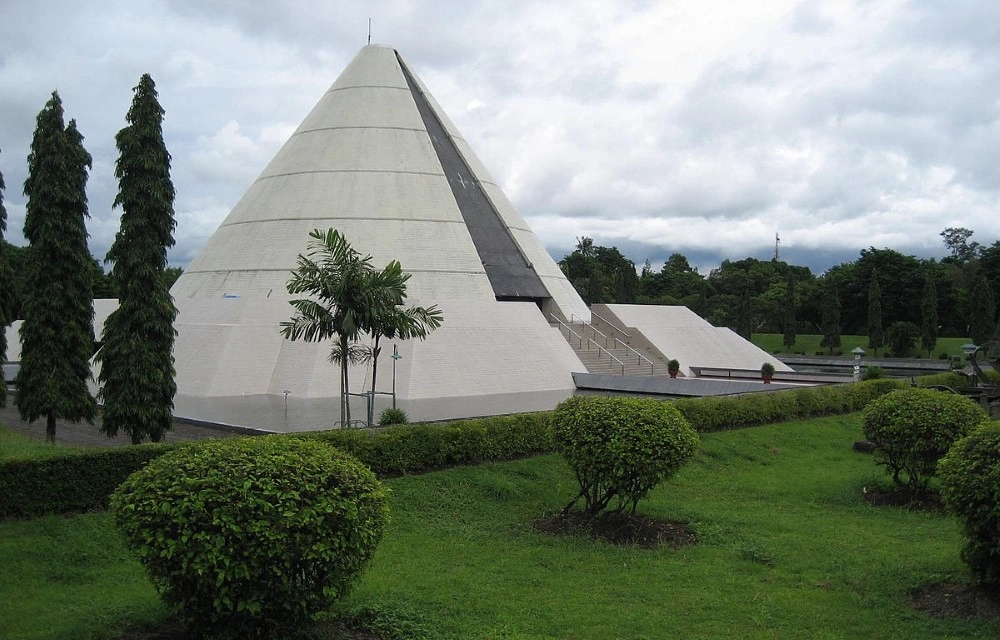 Monumen Yogya Kembali